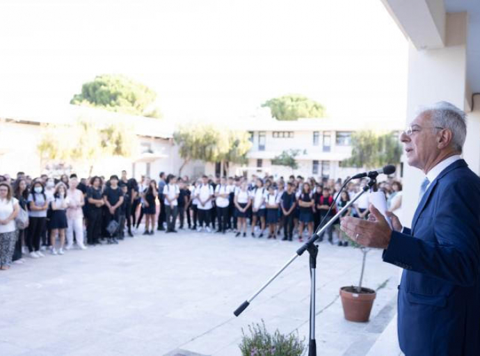 Δηλώσεις του Υπουργού Παιδείας με την ευκαιρία της έναρξης της σχολικής χρονιάς στη Μέση Εκπαίδευση